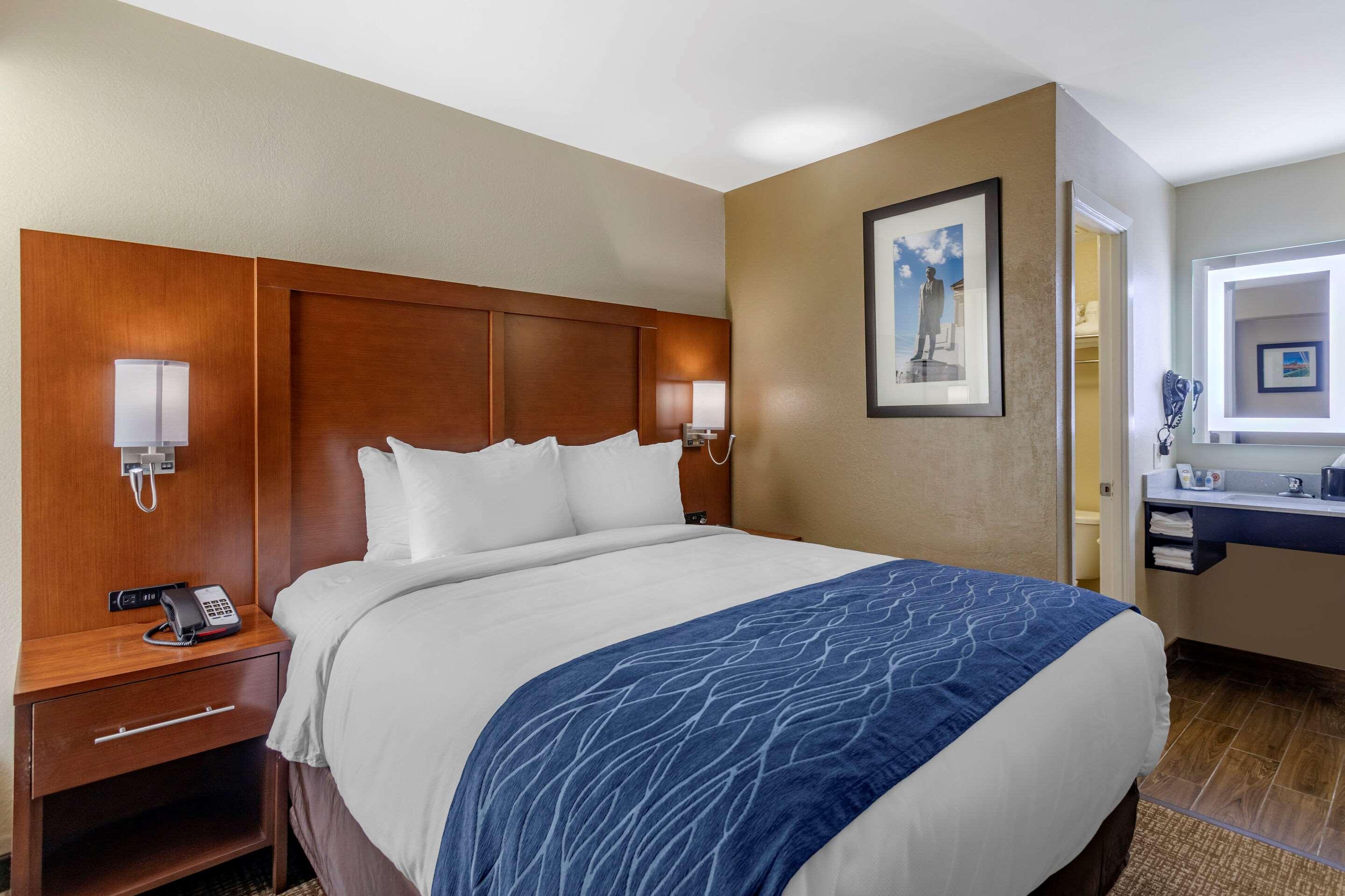Inn Comfort - Opryland Area Nashville