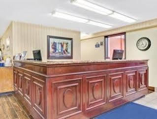 Inn Comfort - Opryland Area 2*